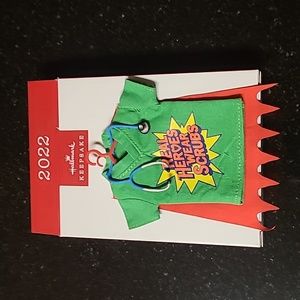 🩺2022 Hallmark HEALTHCARE HERO Ornament